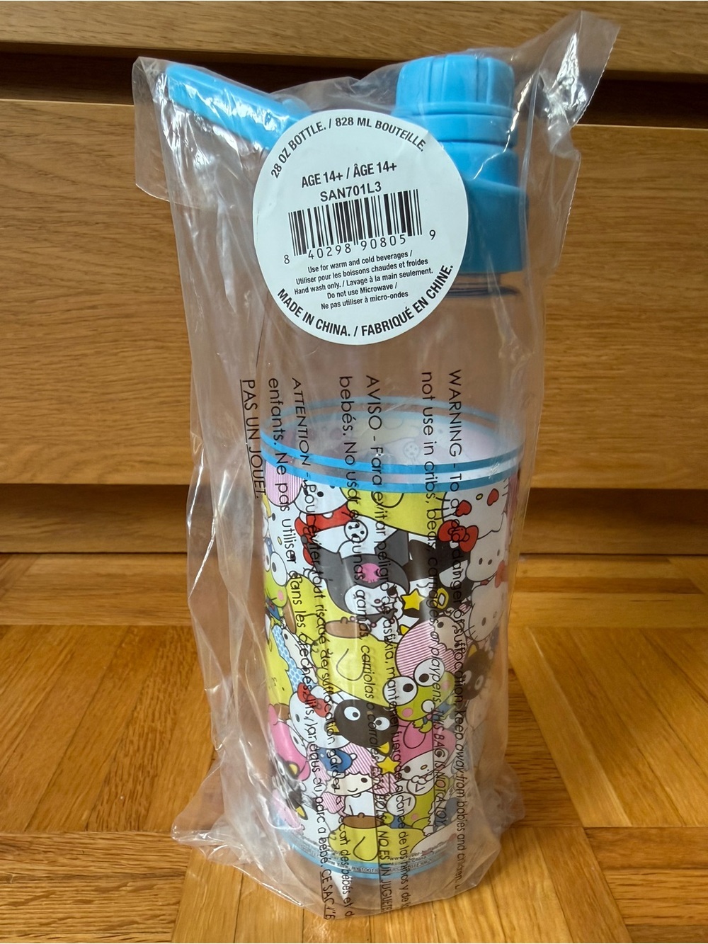 Hello Kitty Sanrio Characters Drink Bottle with Blue Lid